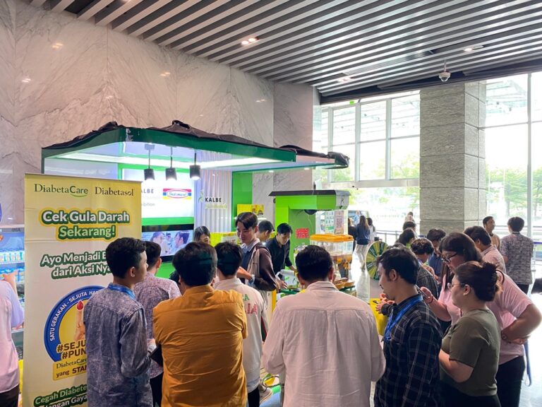 Diabetasol Ajak Generasi Produktif Cek Gula Darah untuk Hidup Lebih Sehat dan Bahagia Bareng Dia
