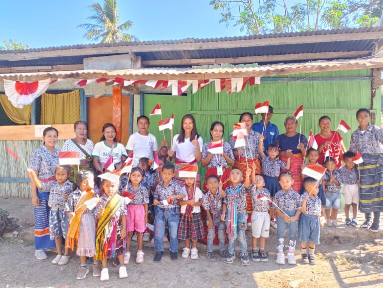Dalam Berbagai Keterbatasannya, Anak-Anak PAUD di Perbatasan RI-Timor Leste Ini Antusias Peringati HUT ke-80 RI