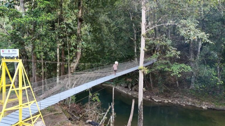 Penuhi Harapan Masyarakat Desa Matakapore, BRIN-Vertical Rescue-Donatur Bangun Jembatan Gantung