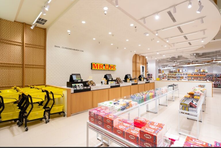 Pertahankan Rekor, MR.D.I.Y. Raih World Branding Awards Kedelapan Kalinya