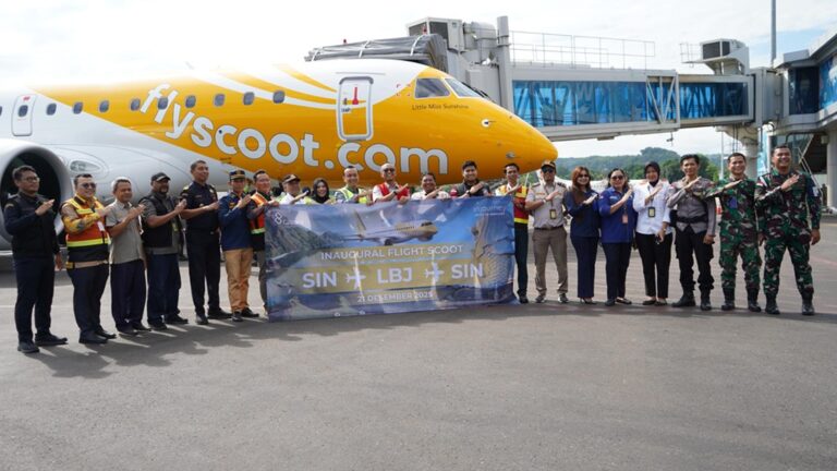 Terbang Langsung Singapura – Labuan Bajo, Scoot Dorong Pertumbuhan Pariwisata dan Ekonomi Daerah