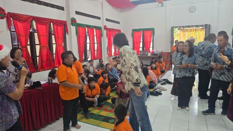 PGE Area Sibayak Berbagi Kasih Bersama Anak Penyandang Disabilitas, Maknai Natal dalam Kesederhanaan
