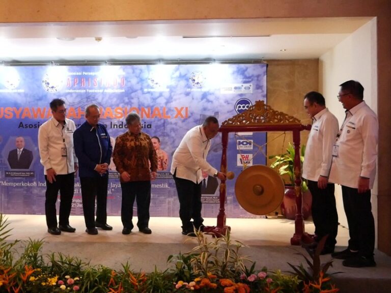 Munas XI: Aprisindo Perkuat Peran Hadapi Dinamika Industri Alas Kaki