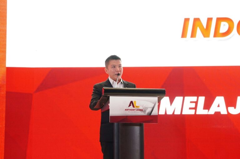 “Melaju Bersama untuk Indonesia Raya”, Persembahan Takzim Anthony Leong bagi Pengusaha Muda Daerah