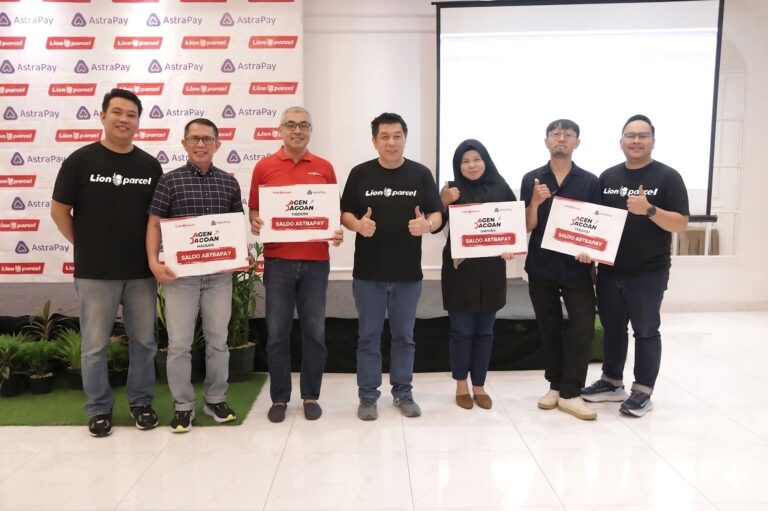 Dorong Digitalisasi Transaksi, Lion Parcel-AstraPay Catat Kenaikan Pendapatan Mitra Lebih dari 10%