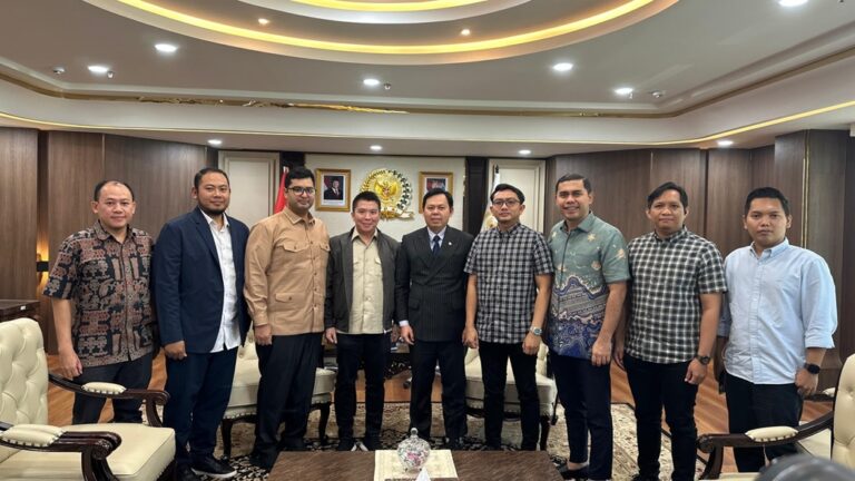 Silaturahmi dengan Ketua DPD RI Sultan Najamudin, Anthony Leong Bahas Penguatan Ekonomi Daerah hingga Pengusaha Nasional