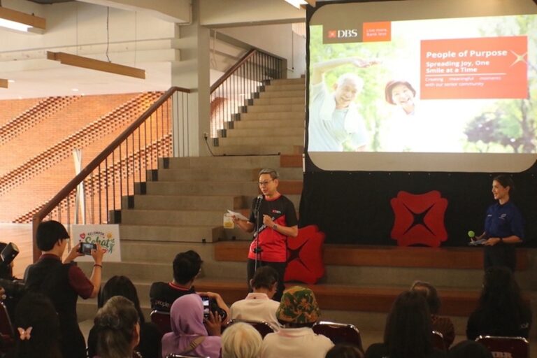 Bank DBS Indonesia Dukung Lansia Hidup Mandiri dan Bermartabat