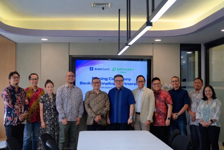 Perluas Penyaluran Kredit, Easycash-Krom Bank Jalin Kemitraan Loan Channeling