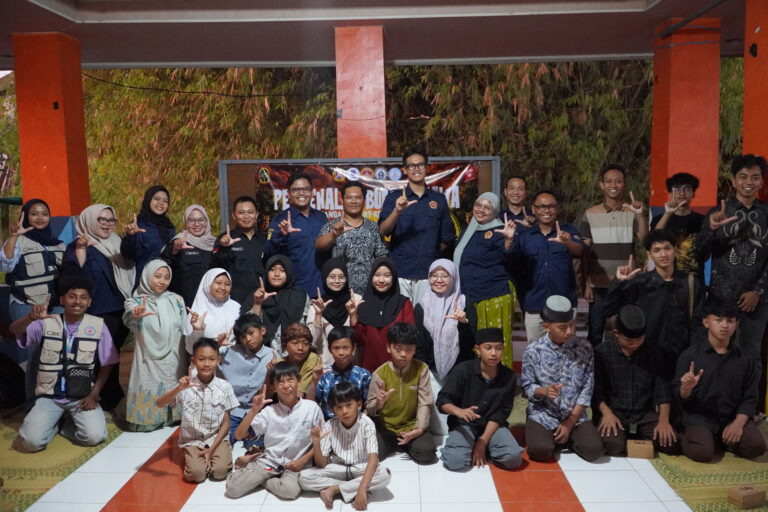 Karang Taruna Yogyakarta Ajak Generasi Muda Kenali Filosofi Busana Adat Jawa